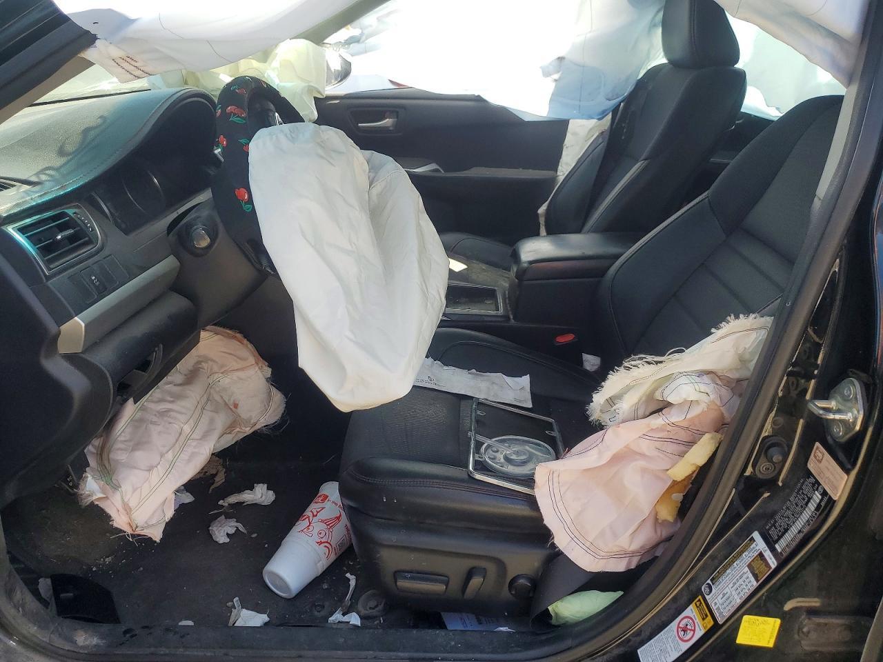 2017 TOYOTA CAMRY