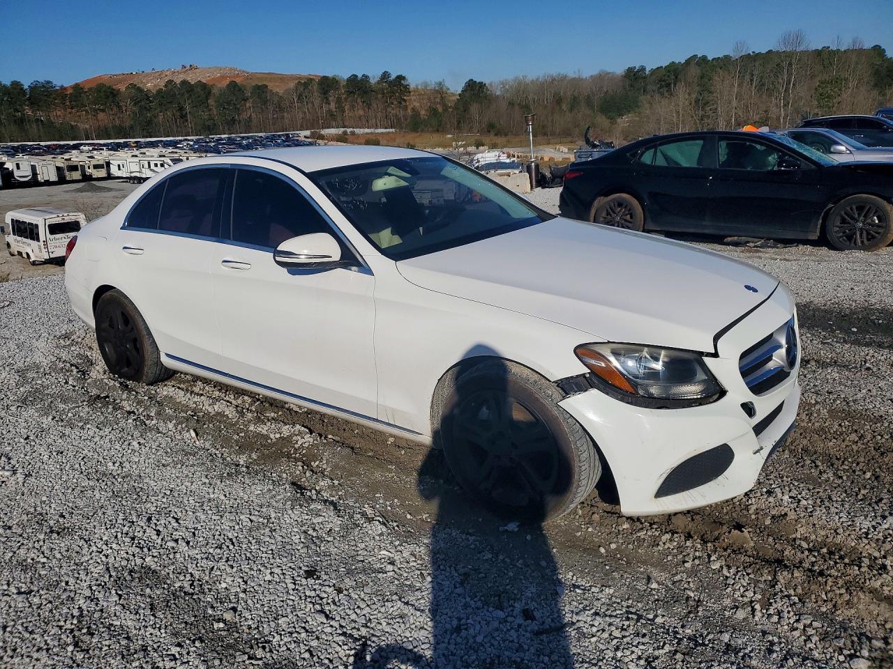 2016 MERCEDES-BENZ C-CLASS