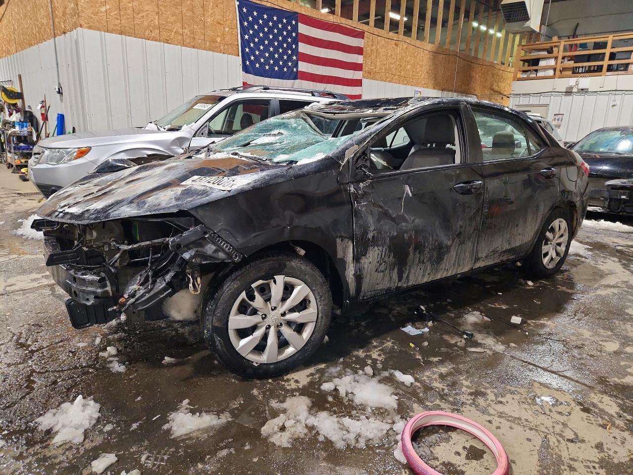 2015 TOYOTA COROLLA
