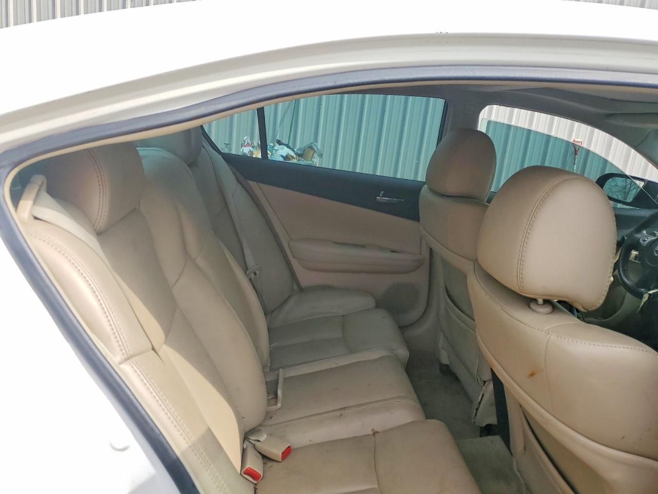 2012 NISSAN Maxima