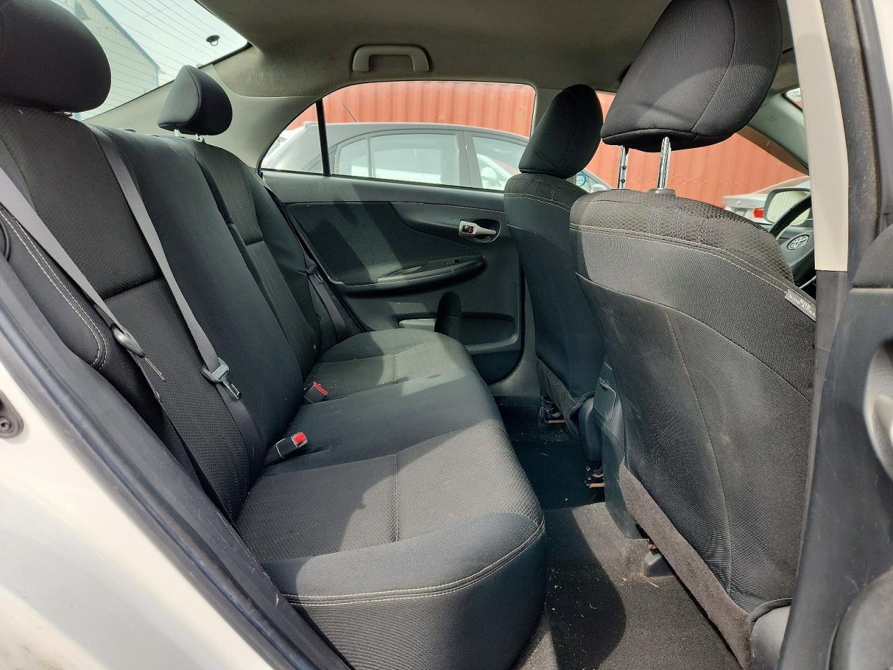 2012 TOYOTA COROLLA