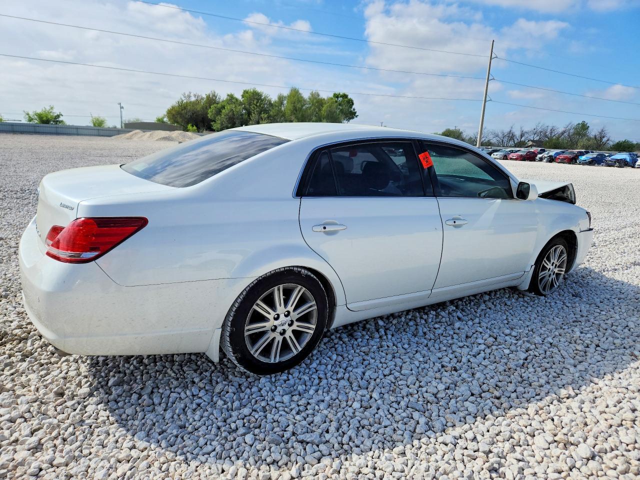 2007 TOYOTA Avalon