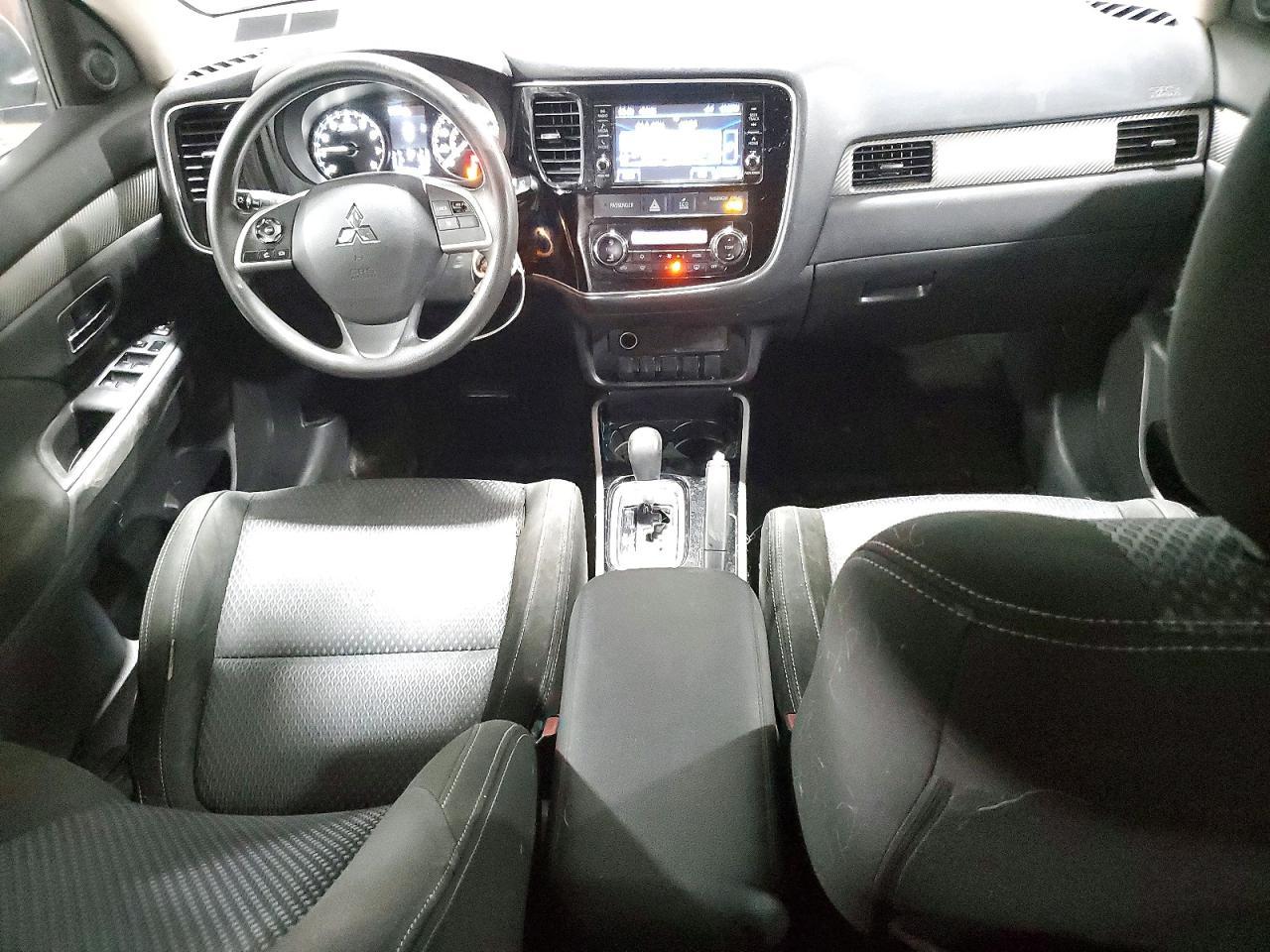 2018 MITSUBISHI outlander