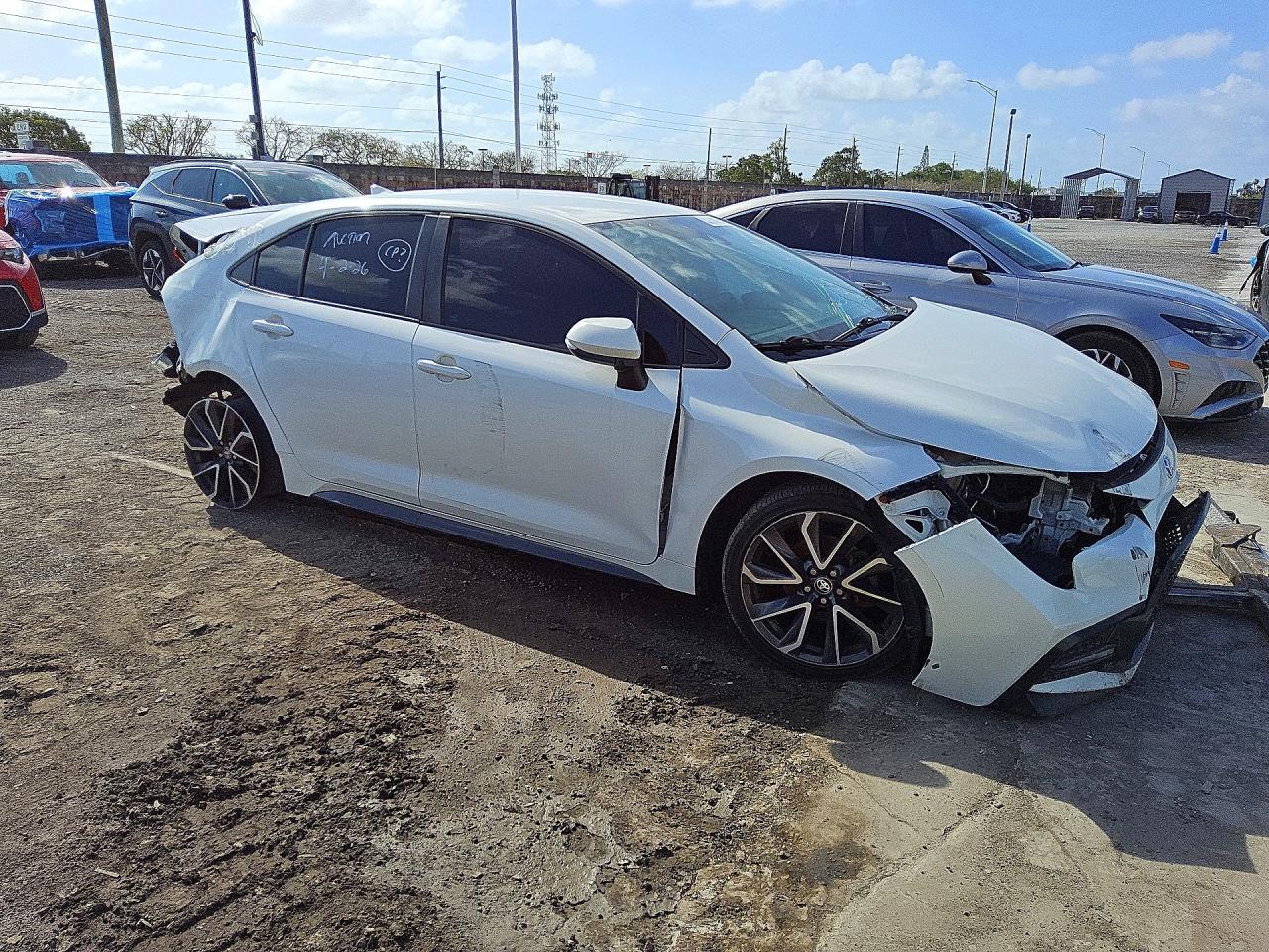 2020 TOYOTA COROLLA