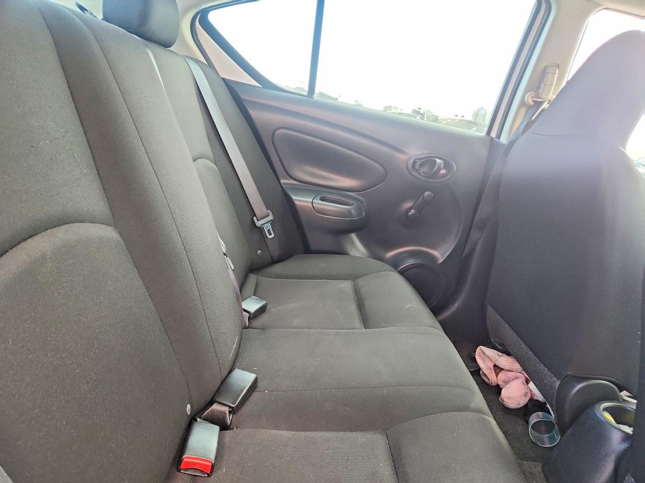 2016 NISSAN VERSA