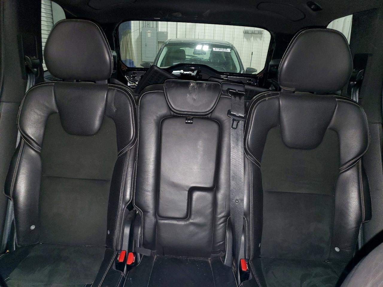2016 VOLVO XC90