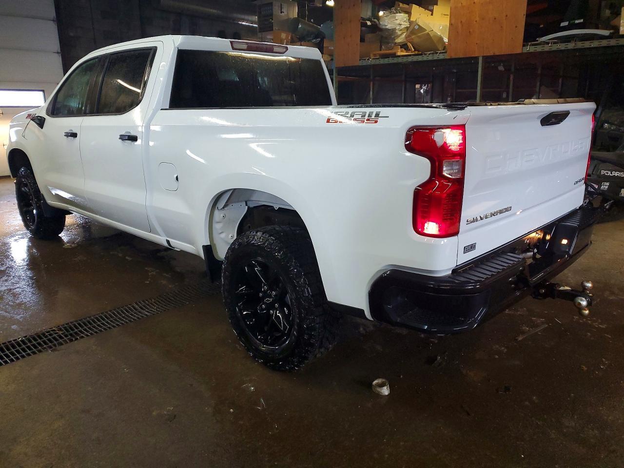 2024 CHEVROLET Silverado