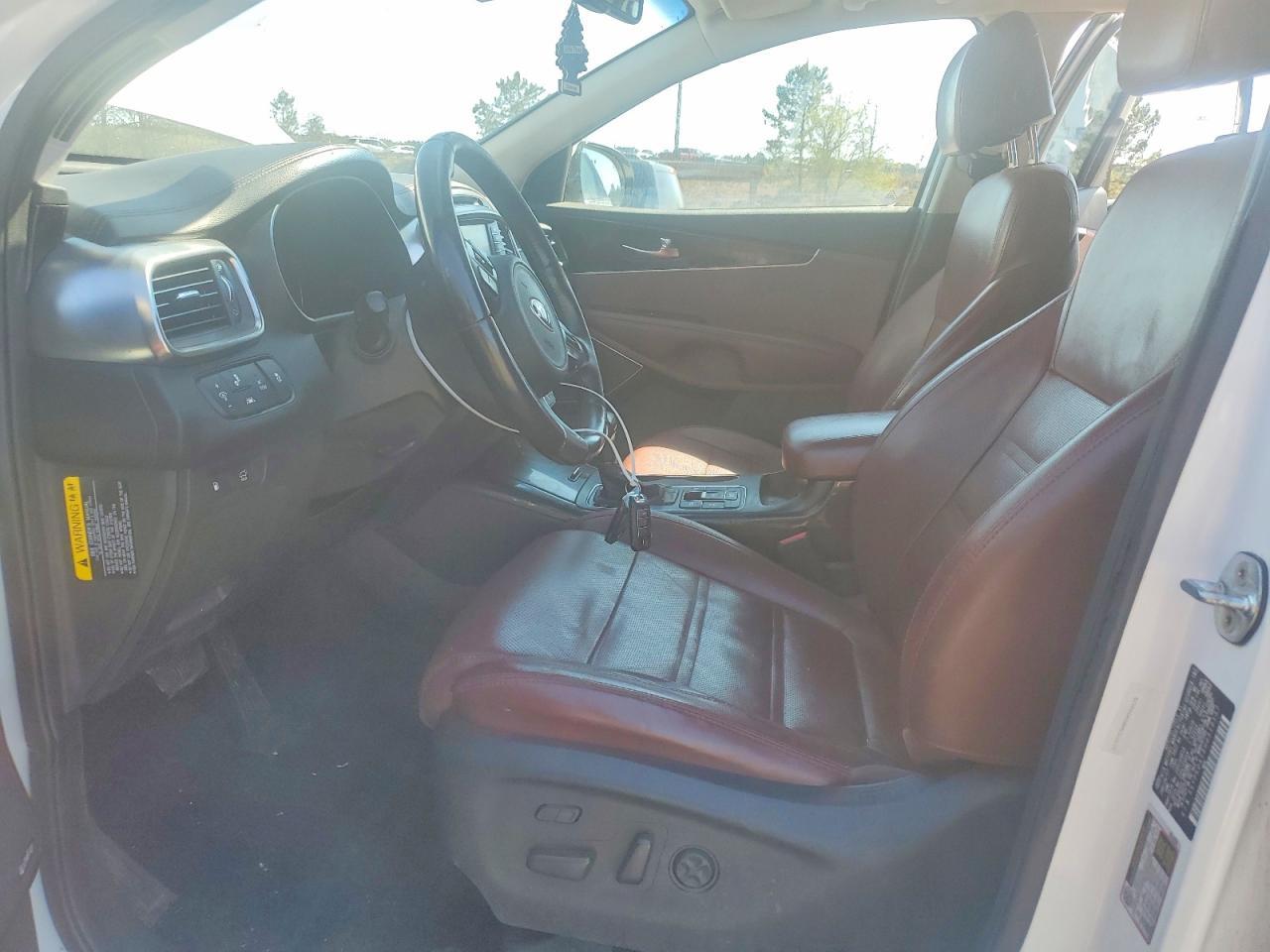 2017 KIA SORENTO