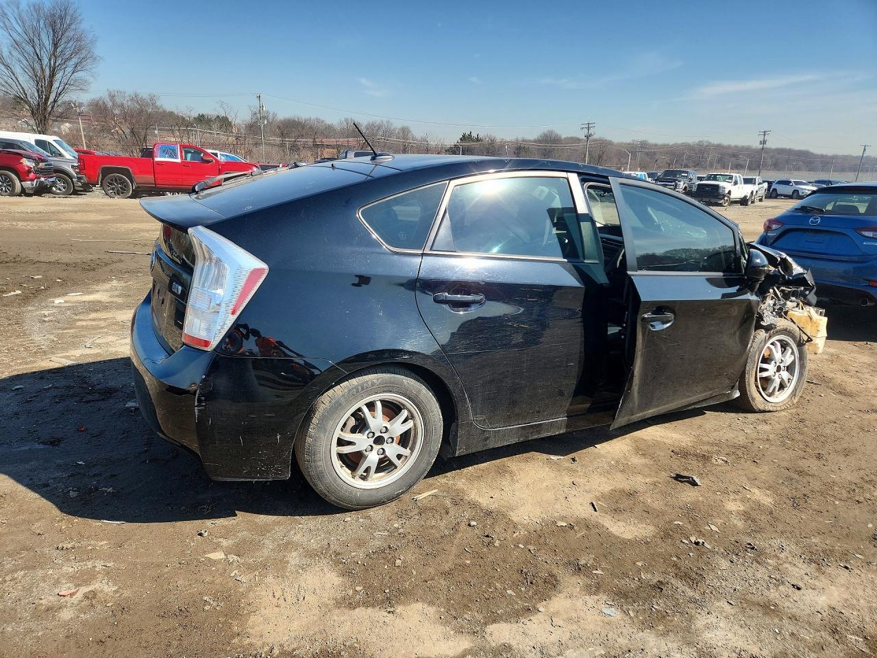 2011 TOYOTA PRIUS
