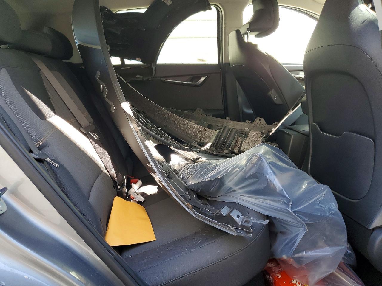 2025 KIA Niro