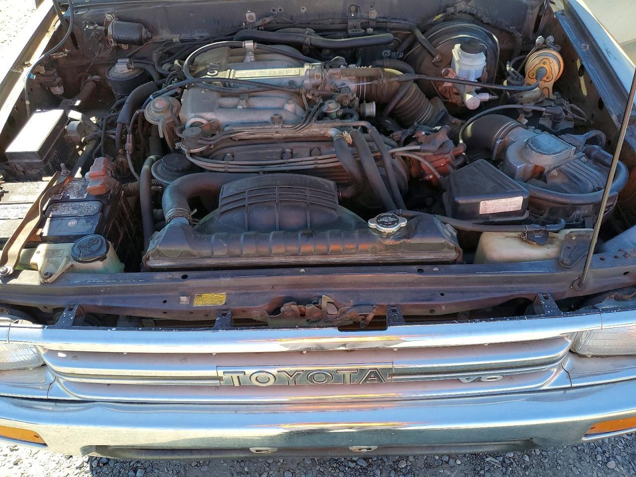1990 TOYOTA Pickup