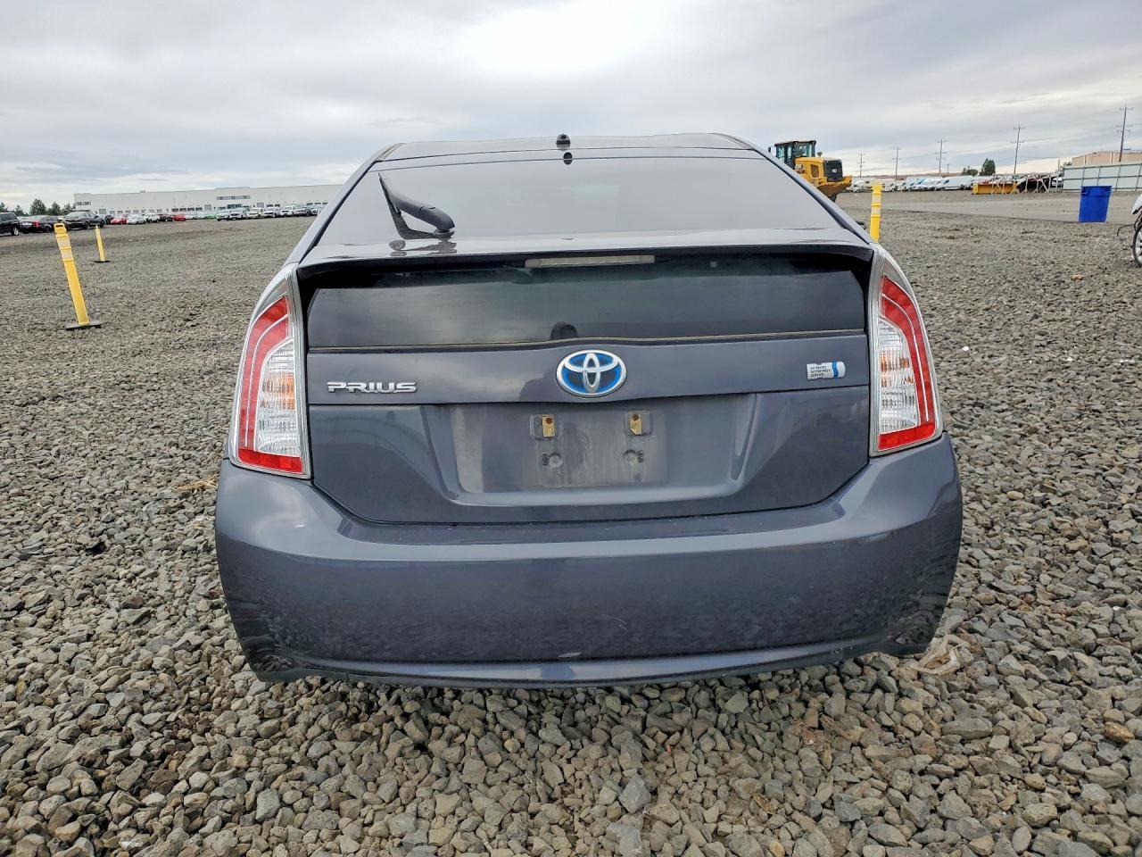 2013 TOYOTA PRIUS