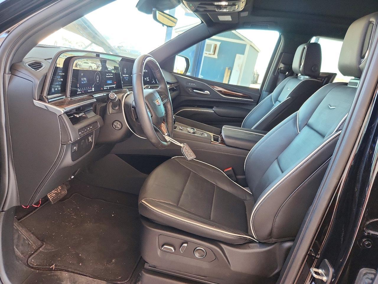 2023 CADILLAC ESCALADE