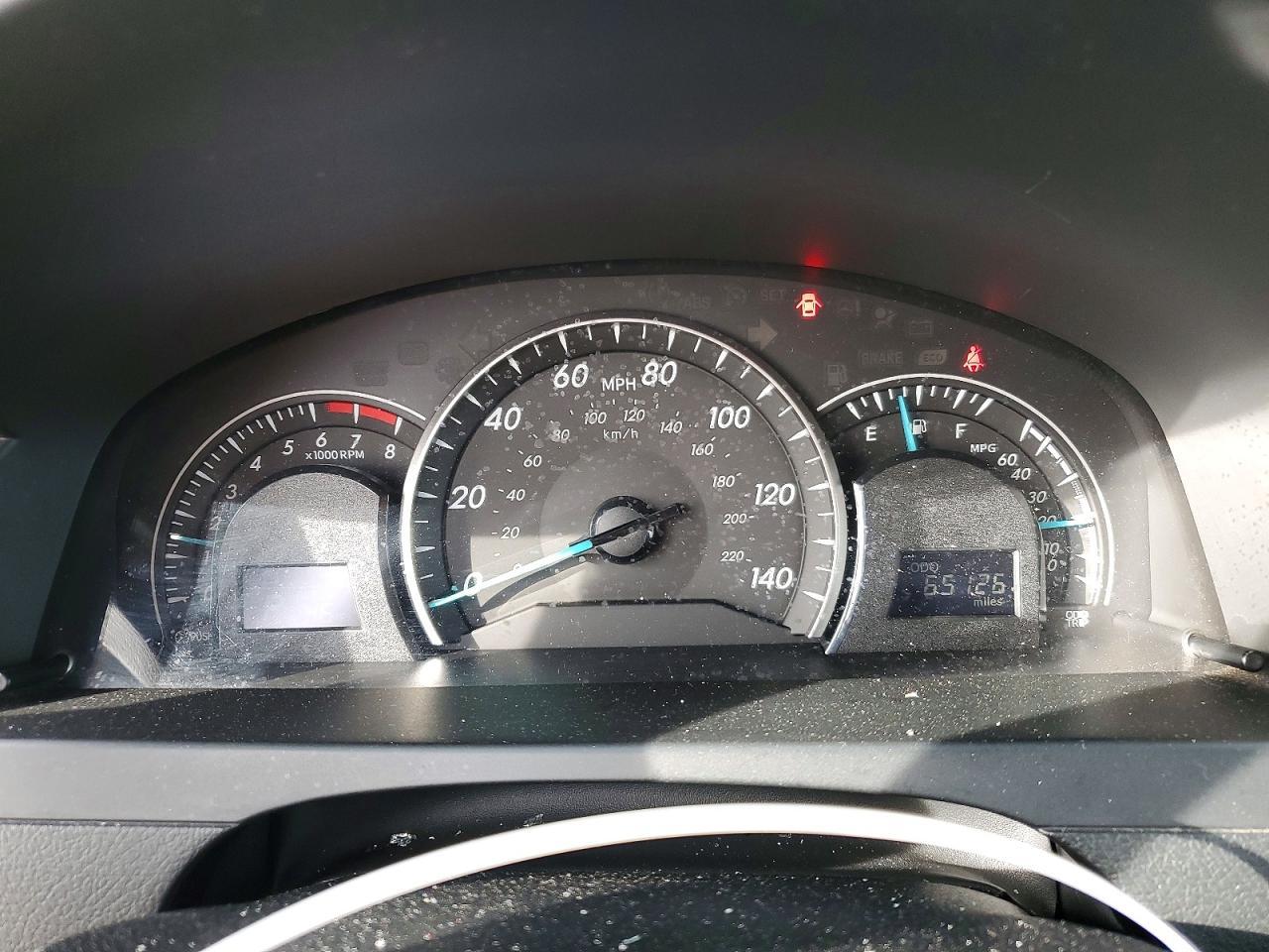 2012 TOYOTA CAMRY