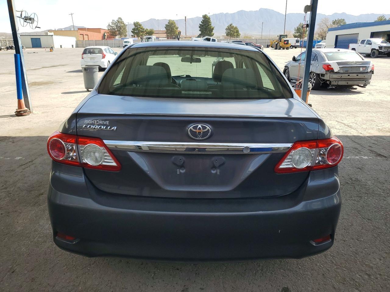 2012 TOYOTA COROLLA