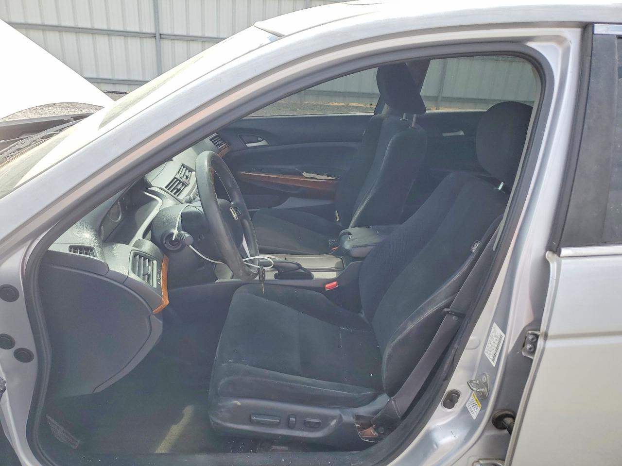 2011 HONDA ACCORD