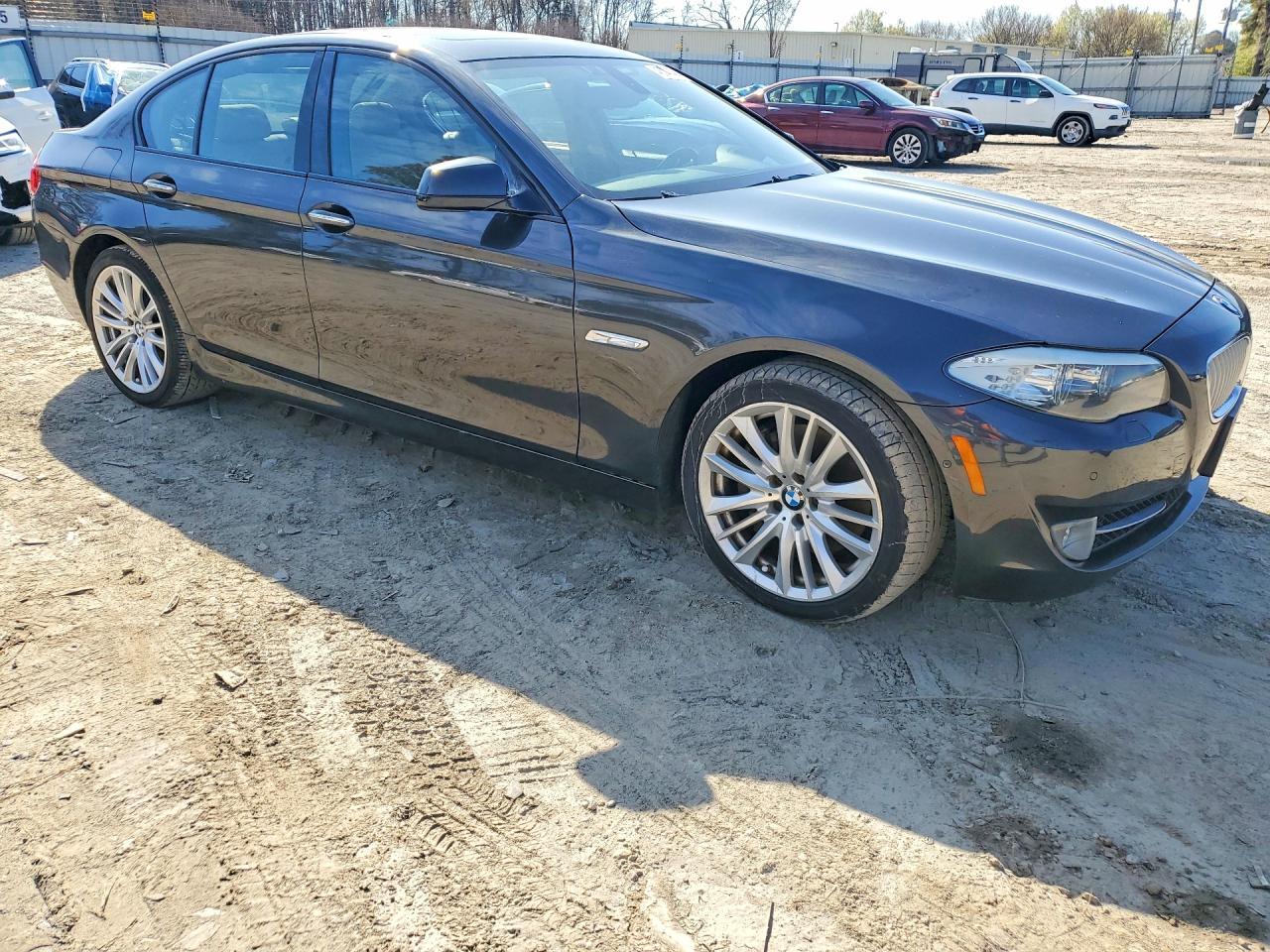 2011 BMW 5 series