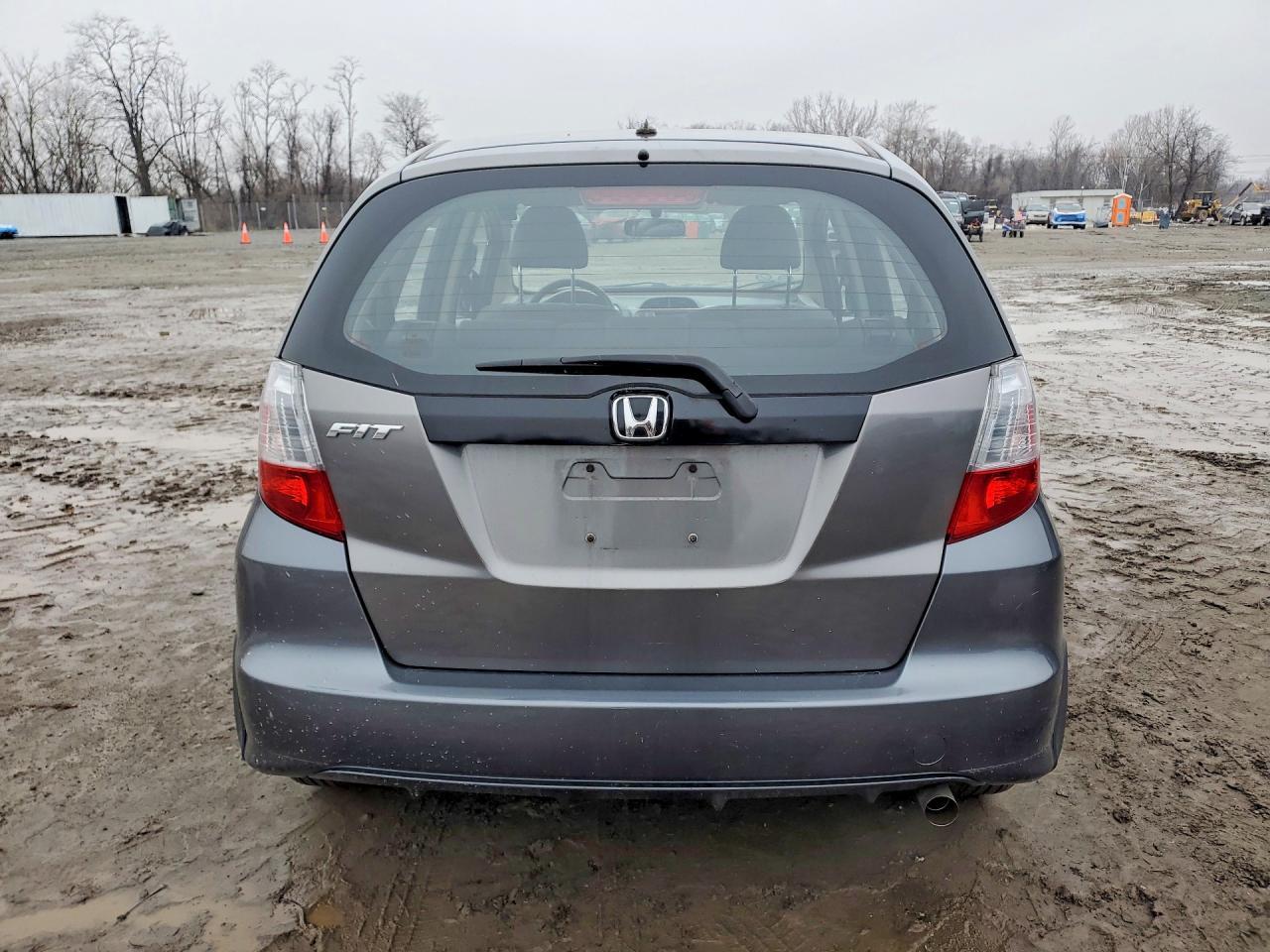 2013 HONDA FIT