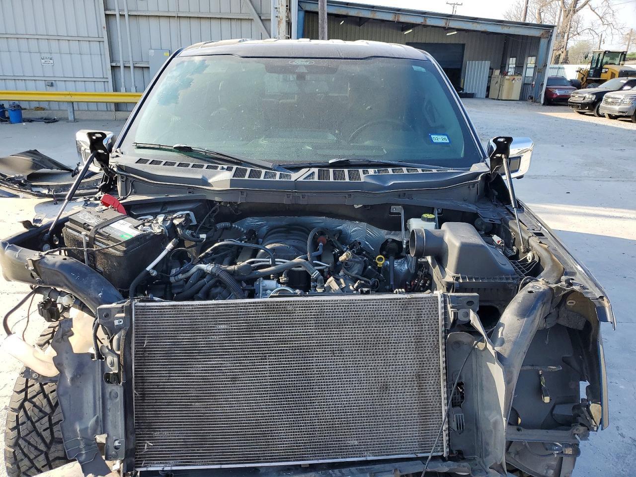 2022 FORD F-150 Lightning