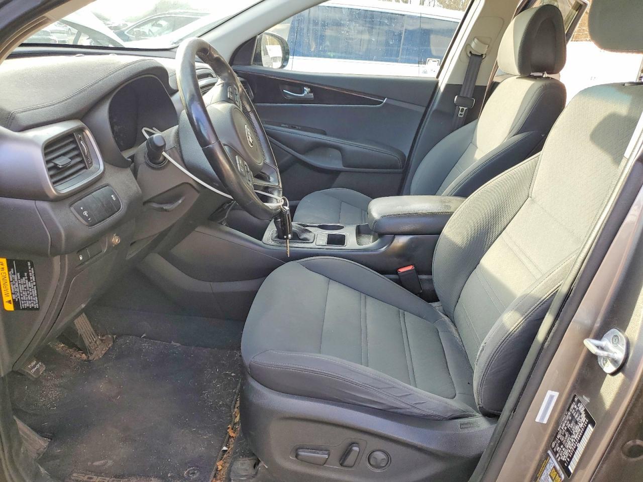 2016 KIA SORENTO