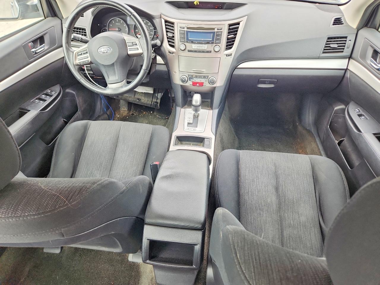 2013 SUBARU Legacy