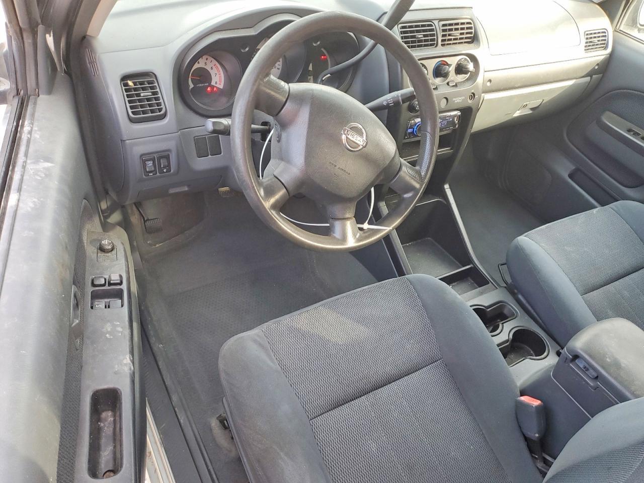 2004 NISSAN Frontier