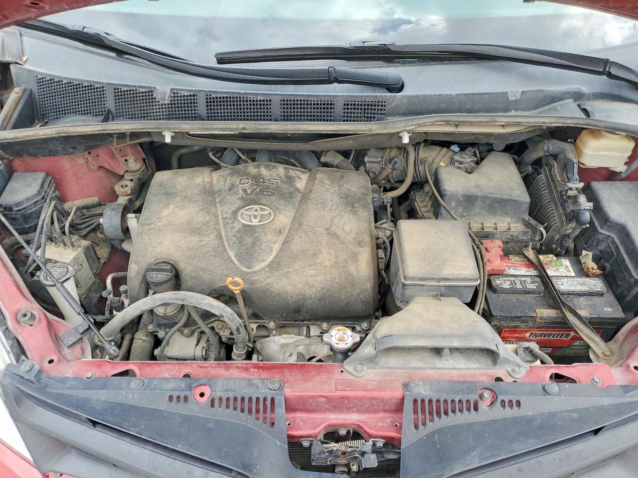 2018 TOYOTA SIENNA