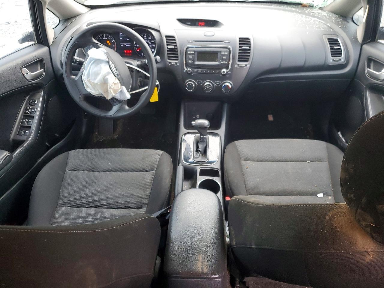 2017 KIA FORTE