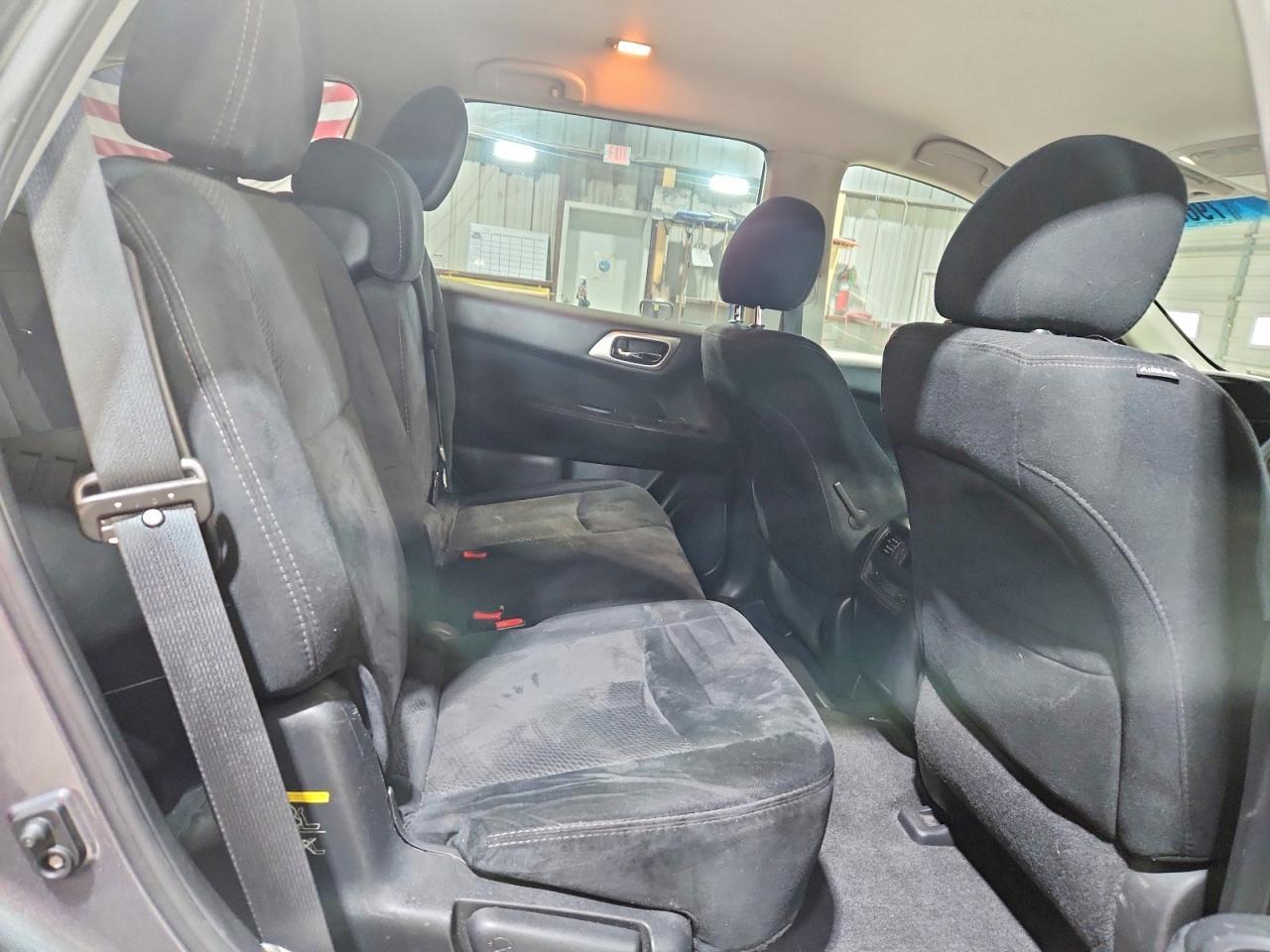 2016 NISSAN PATHFINDER
