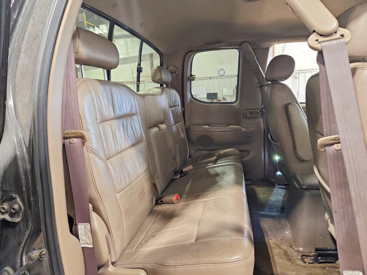 2002 TOYOTA TUNDRA