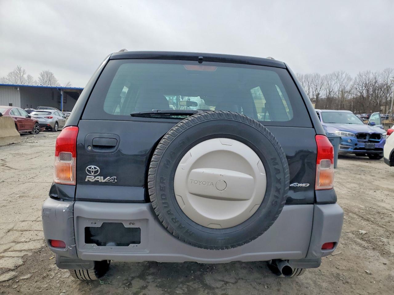 2001 TOYOTA RAV4