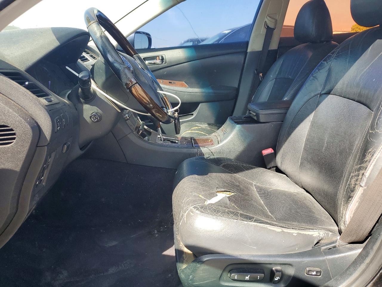 2011 LEXUS ES 350
