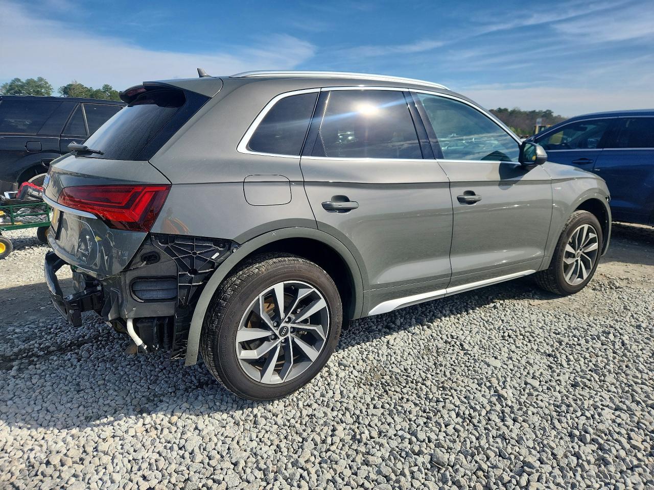 2023 AUDI Q5