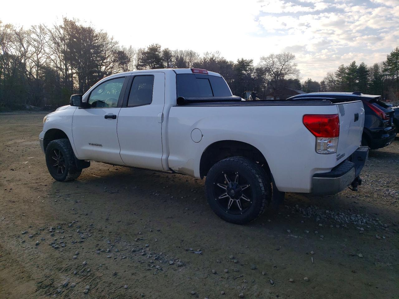 2012 TOYOTA TUNDRA