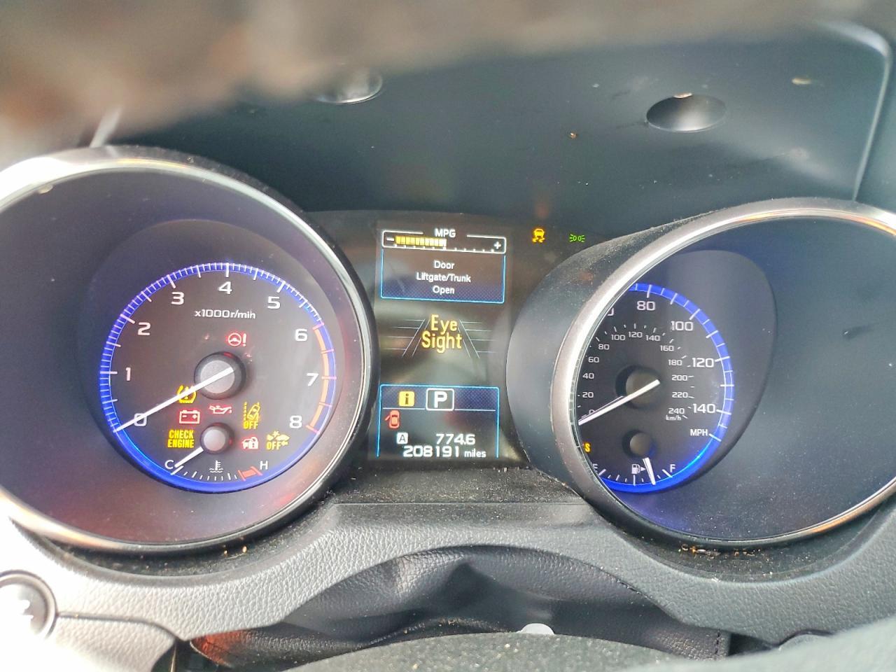 2015 SUBARU Legacy