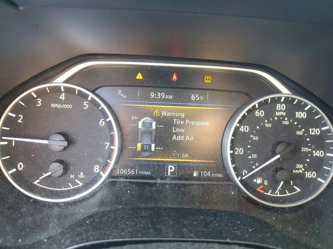 2017 NISSAN Maxima