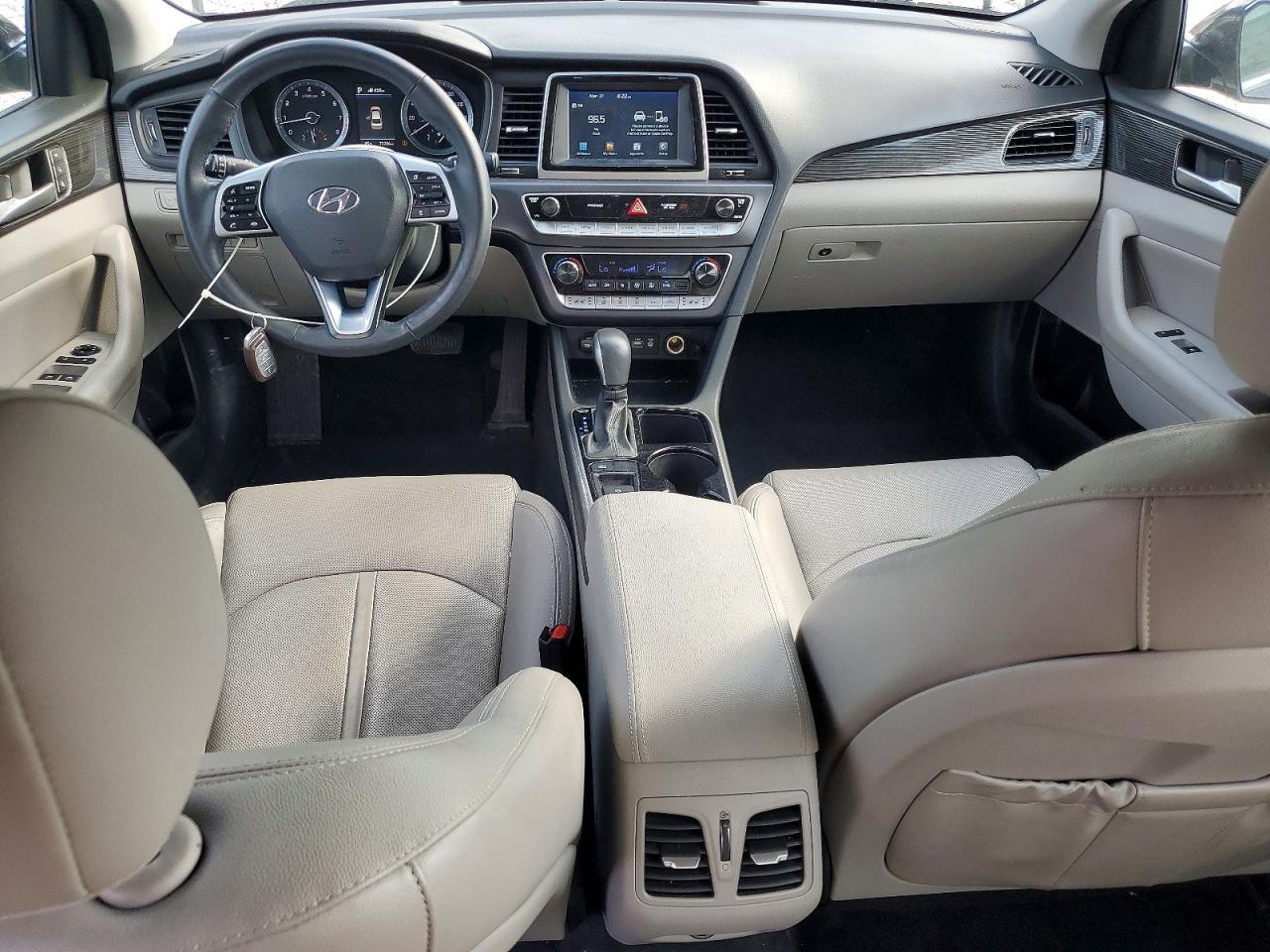2019 HYUNDAI SONATA