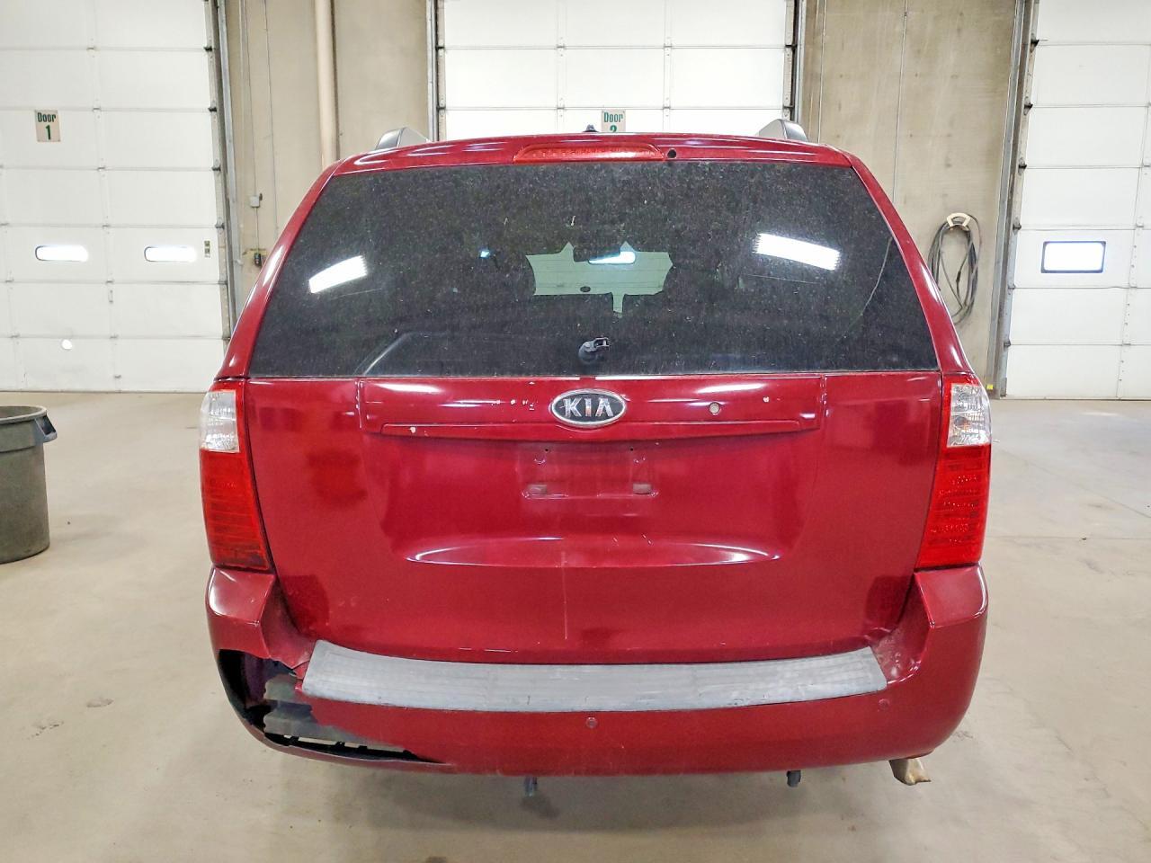 2010 KIA SEDONA