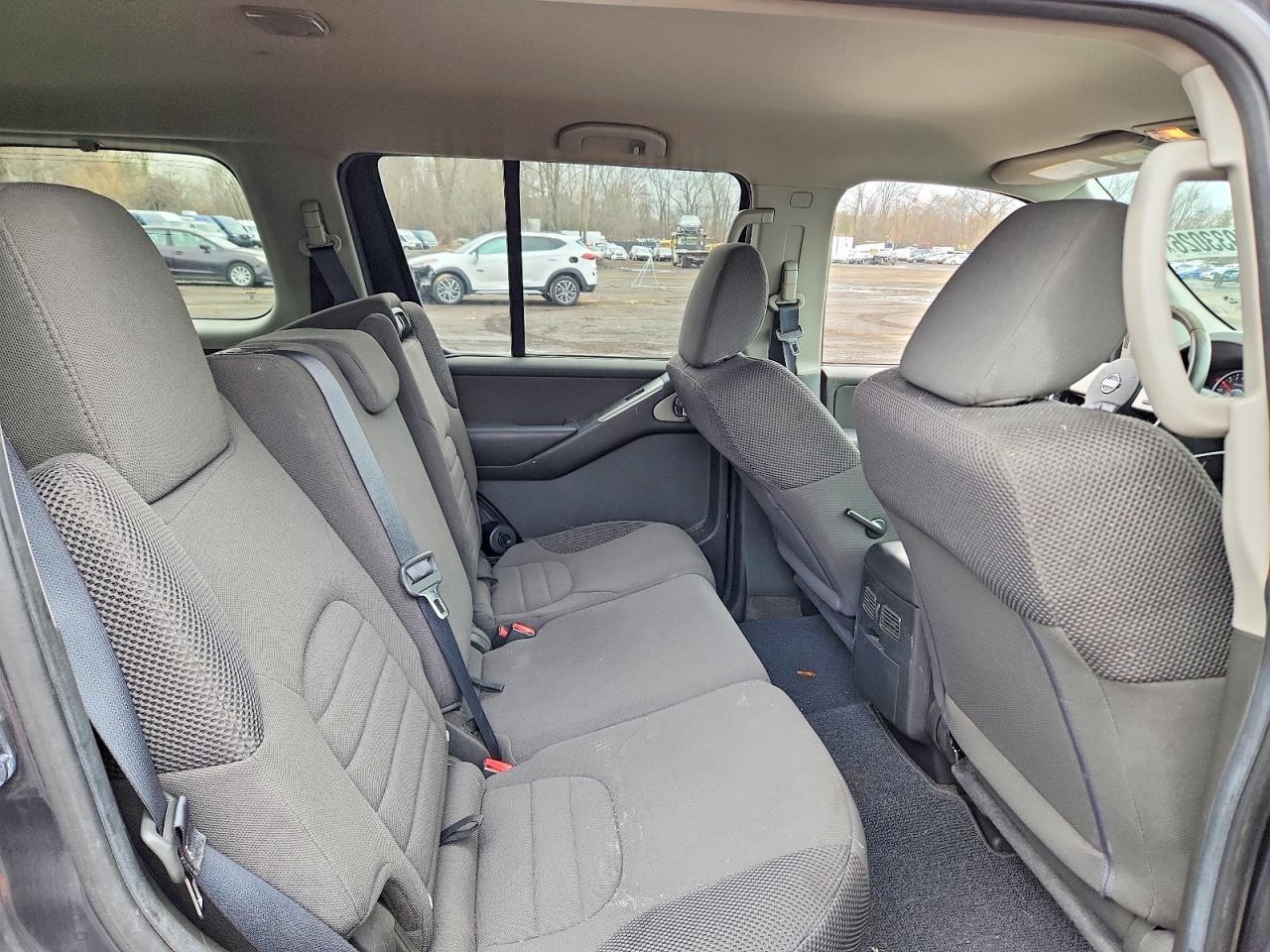 2012 NISSAN PATHFINDER