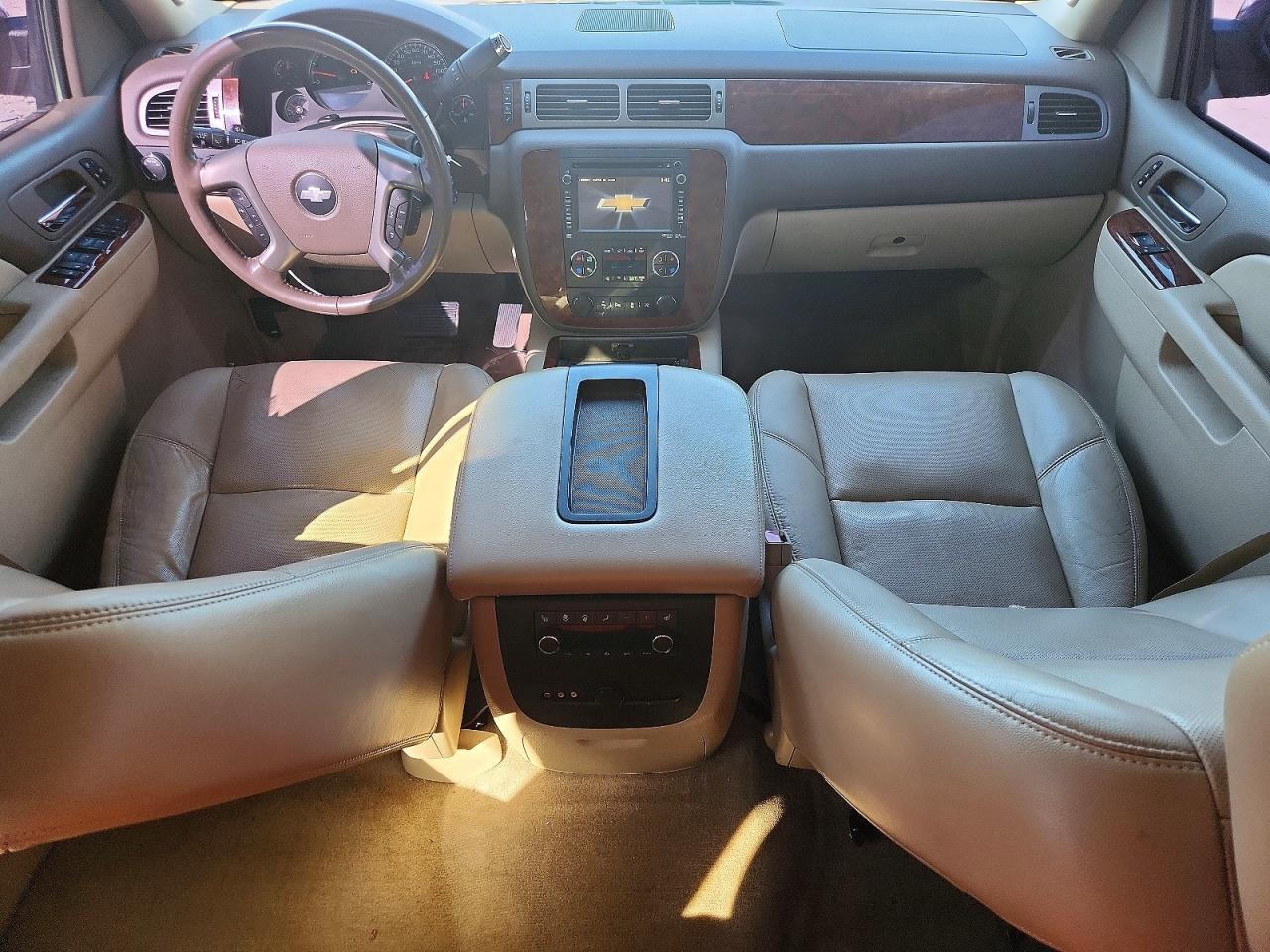 2012 CHEVROLET Suburban