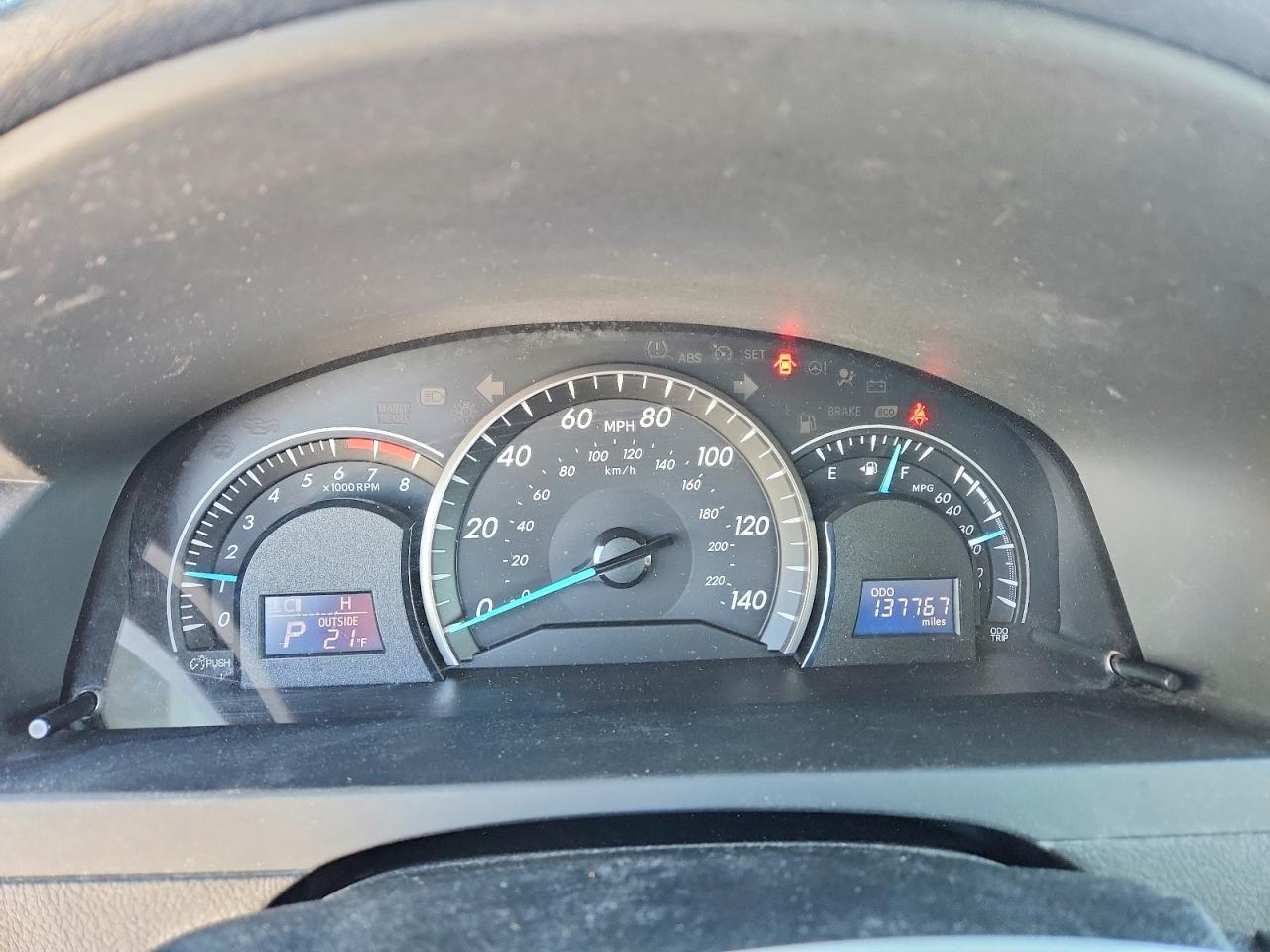 2012 TOYOTA CAMRY
