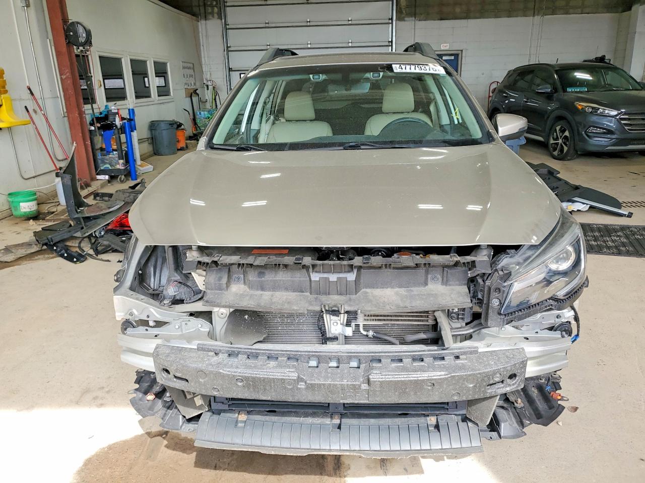 2019 SUBARU Outback