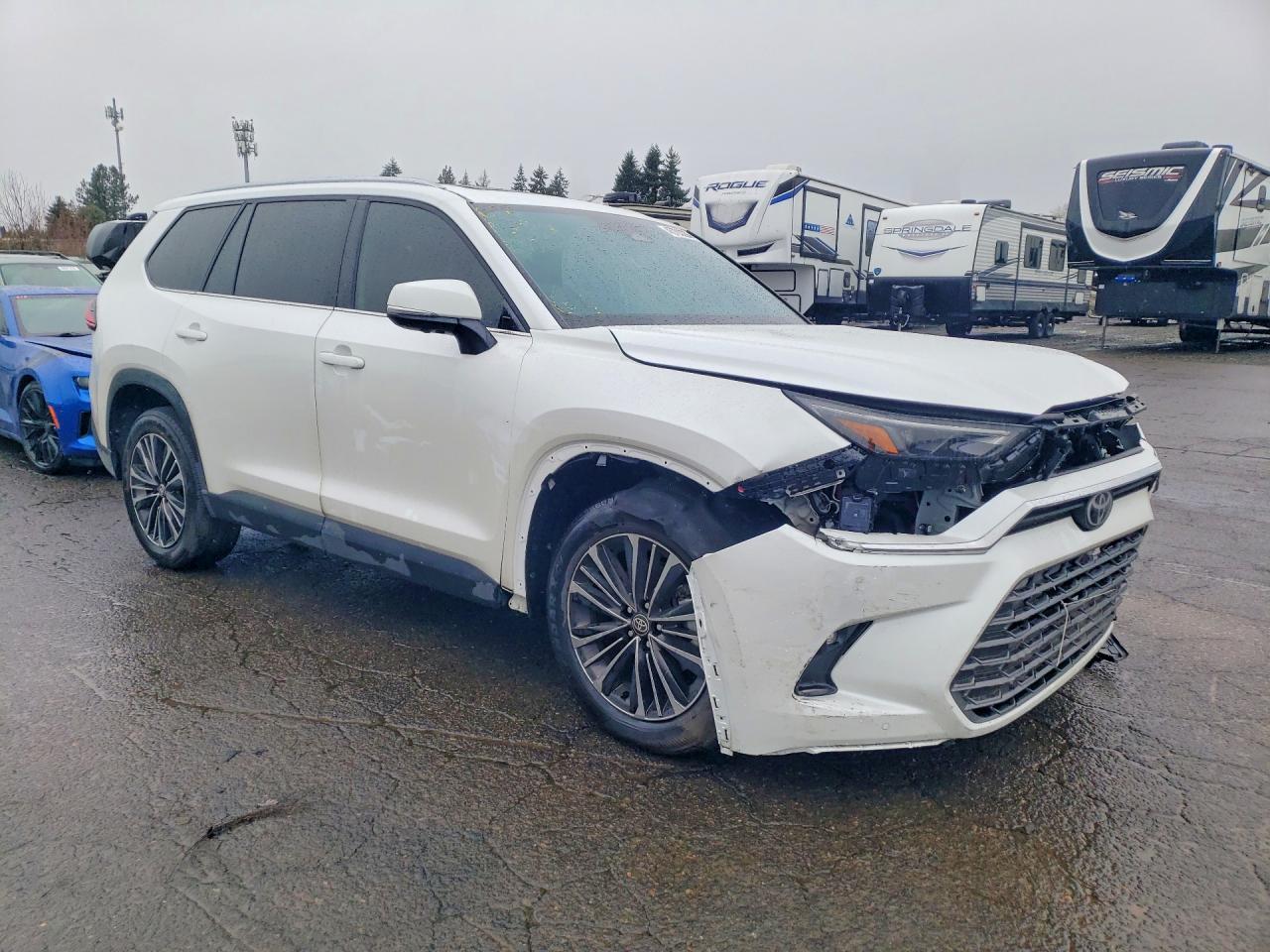 2025 TOYOTA HIGHLANDER
