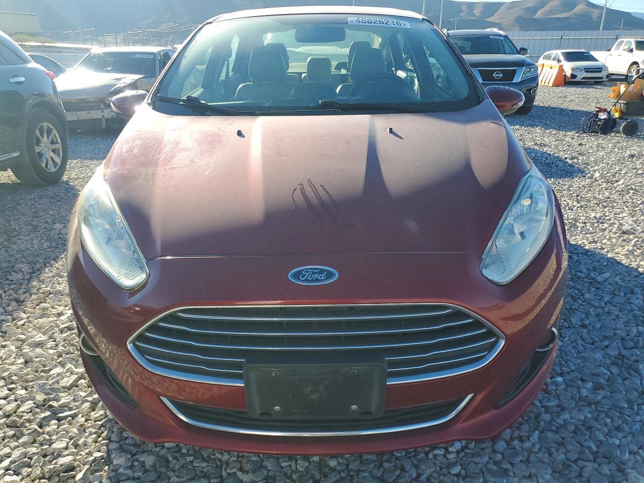 2015 FORD Fiesta