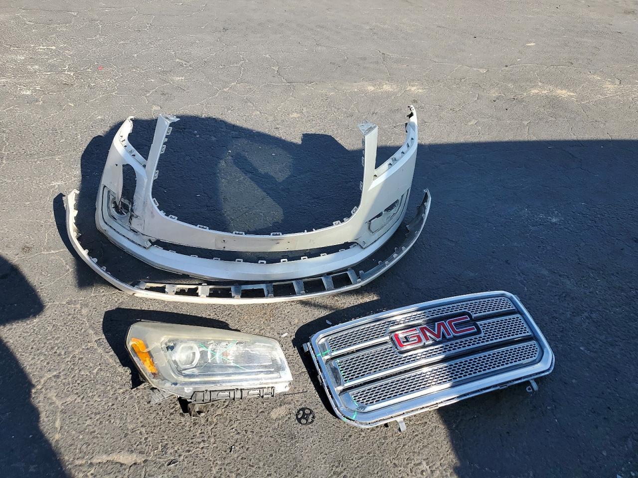 2013 GMC ACADIA