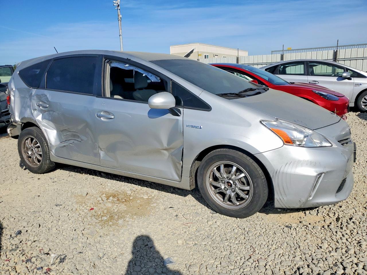 2012 TOYOTA PRIUS V