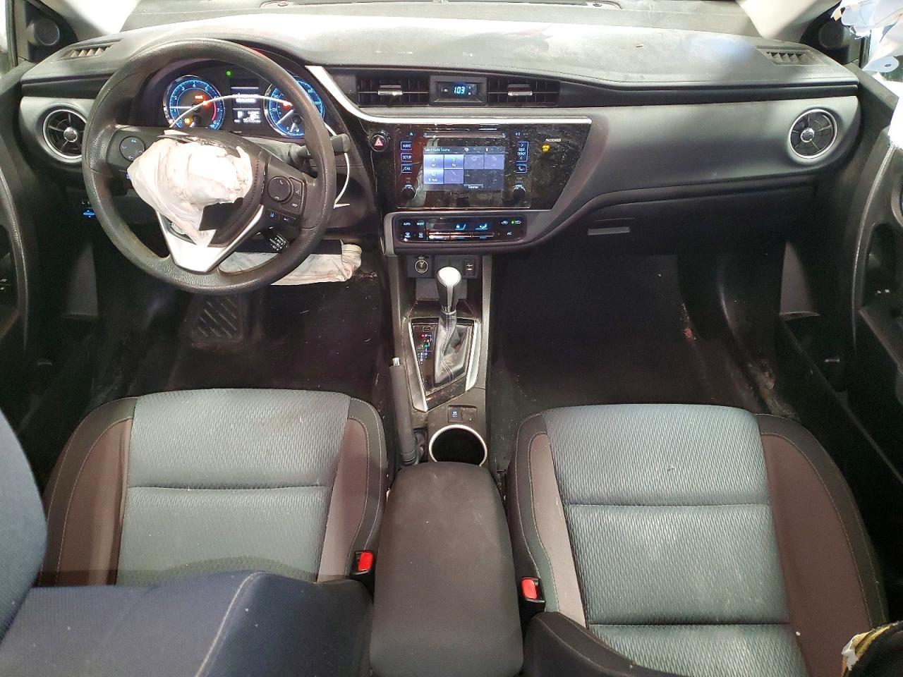 2017 TOYOTA COROLLA