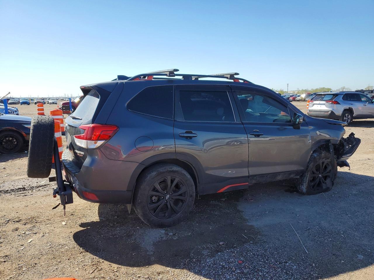 2021 SUBARU FORESTER
