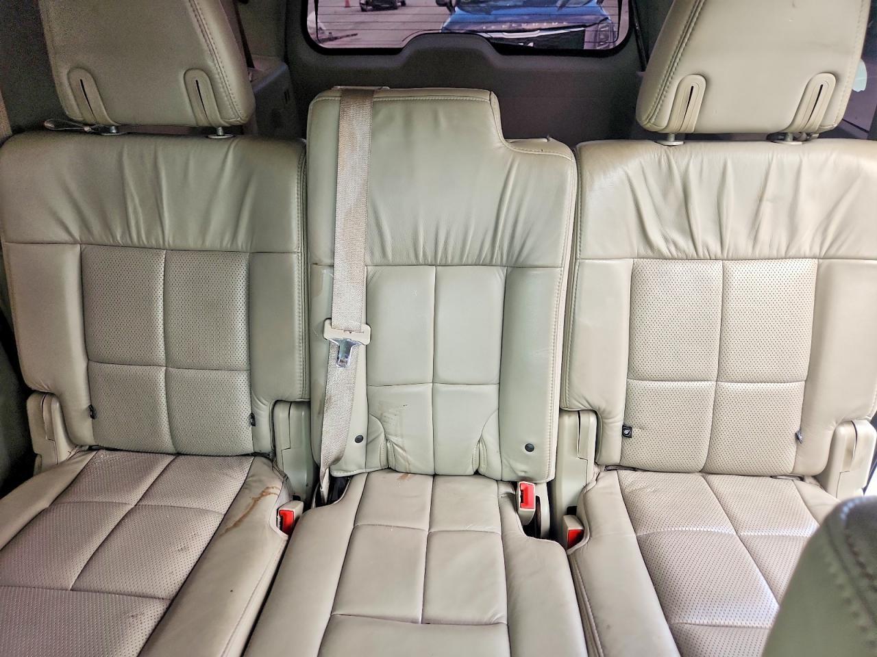 2012 LINCOLN Navigator