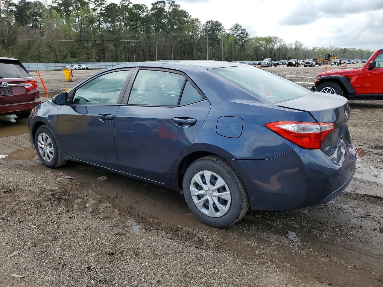 2015 TOYOTA COROLLA